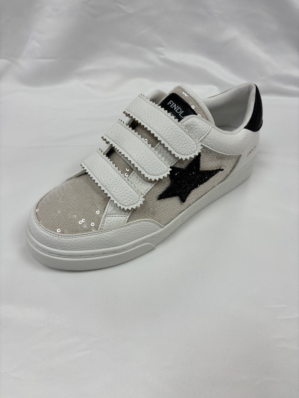 Baskets scratch blanches et noirs