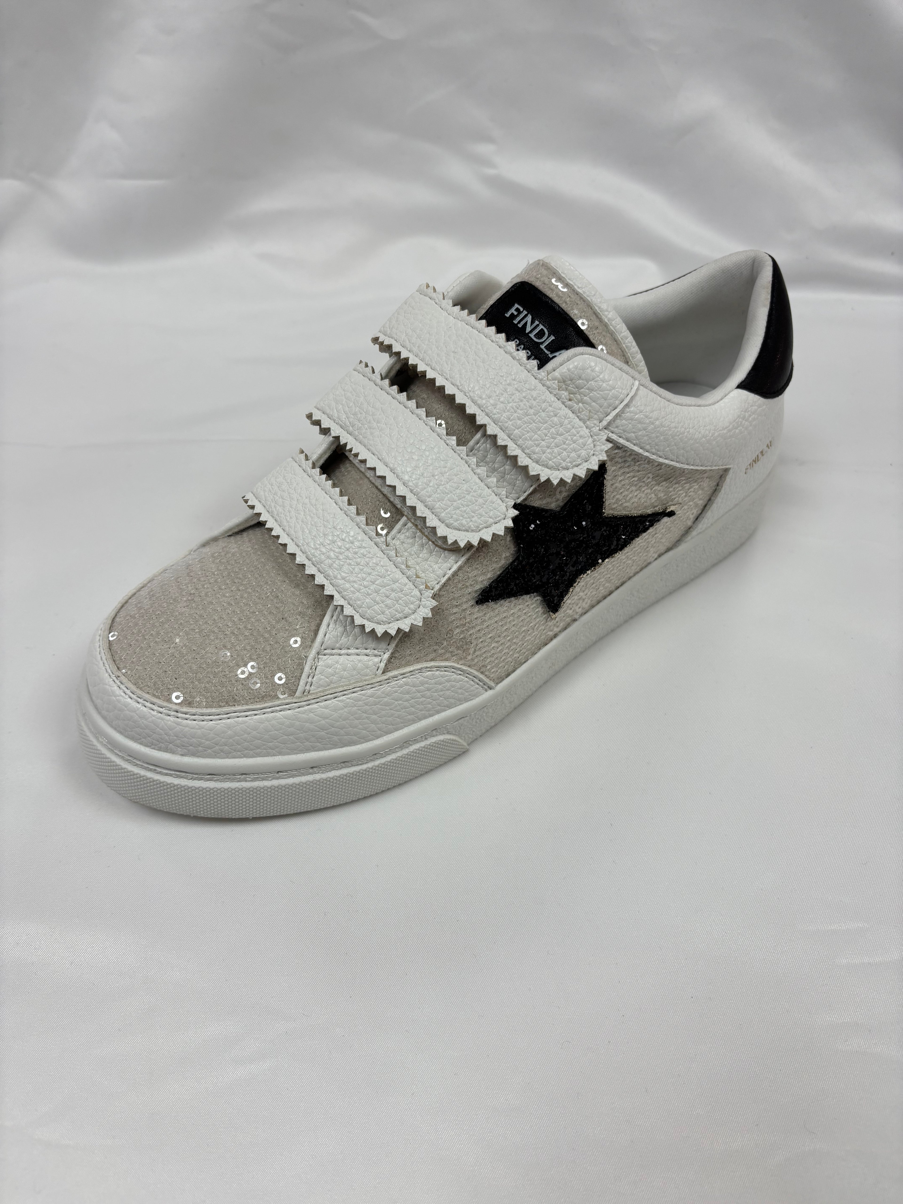 Baskets scratch blanches et noirs