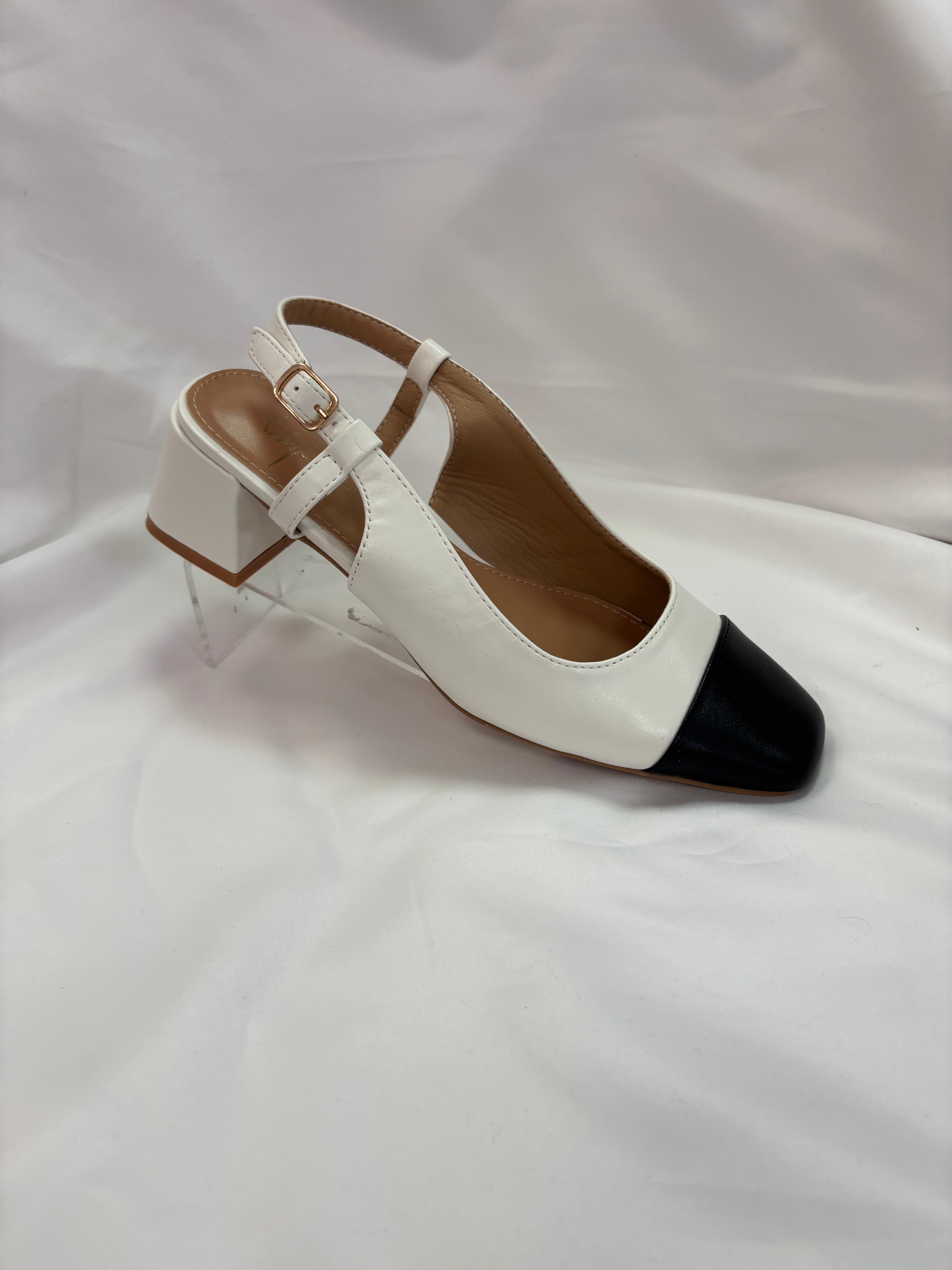 Escarpin noir et blanc