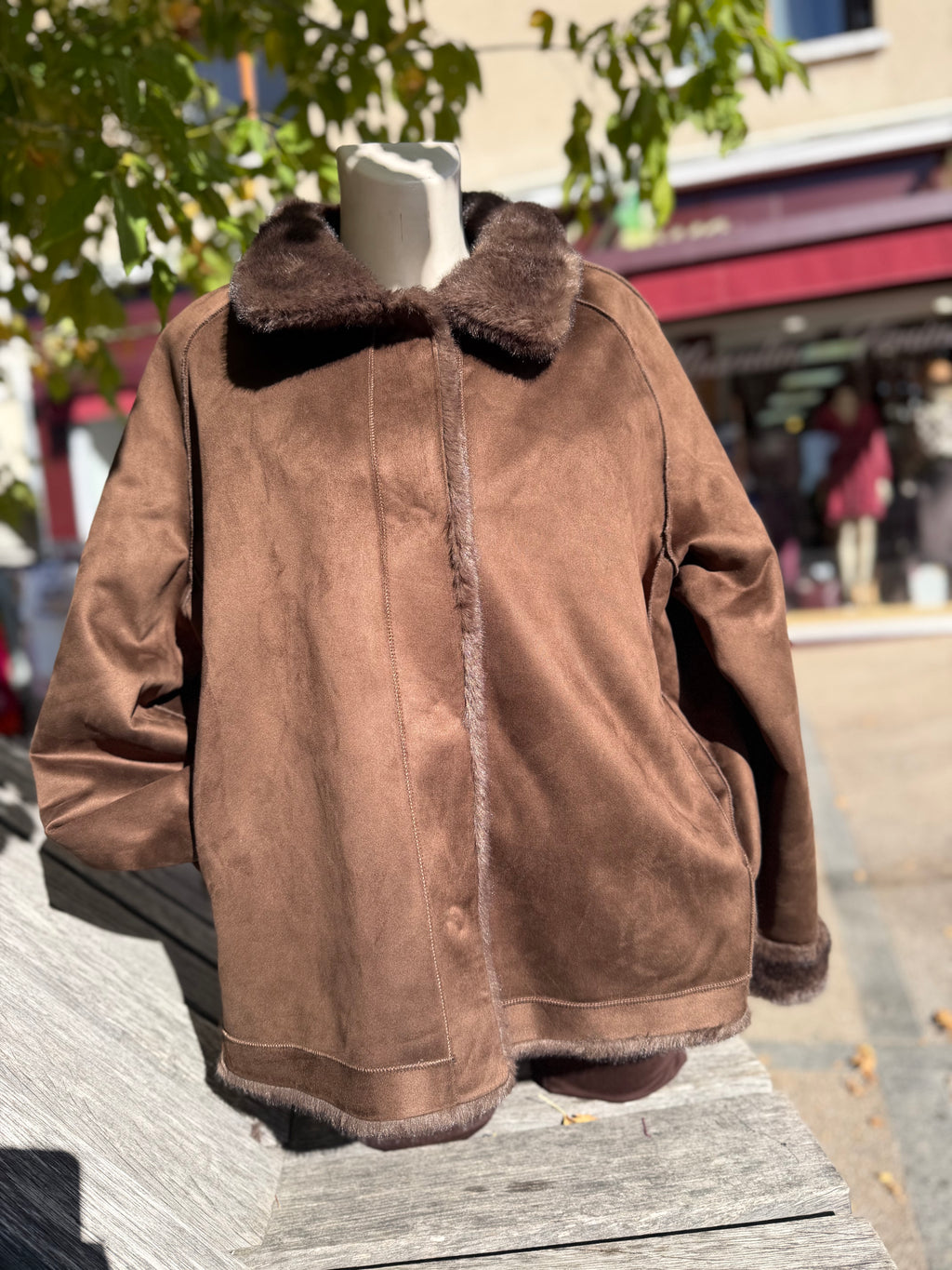 Veste en fourrure marron réversible