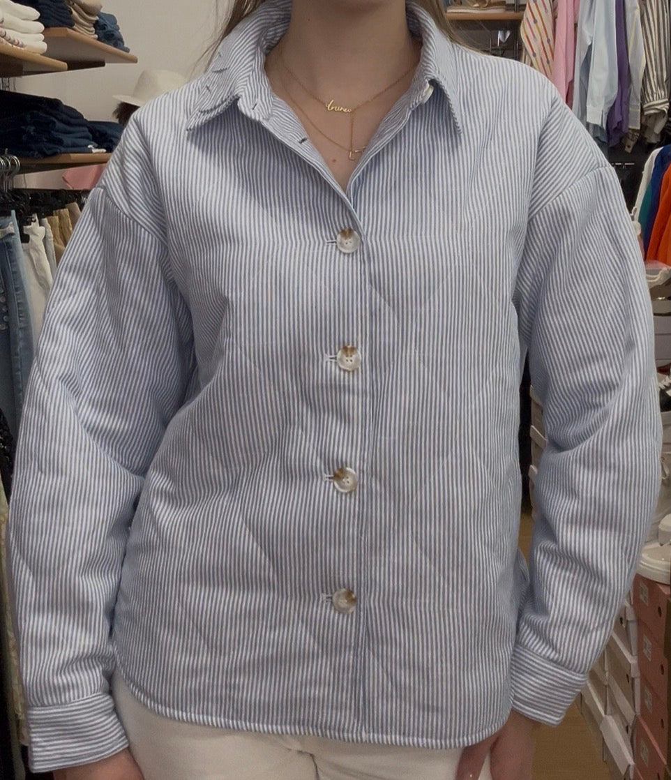 Veste rayée bleu clair