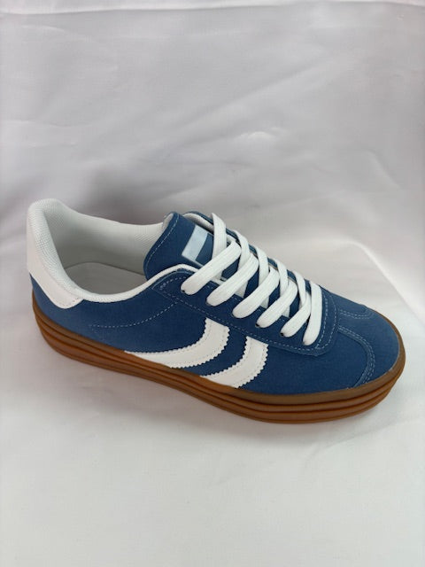 Baskets bleu jean