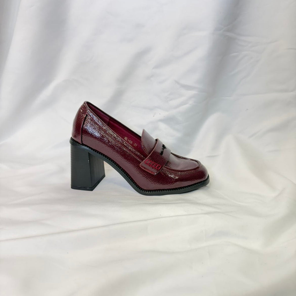 Mocassins à talon bordeaux