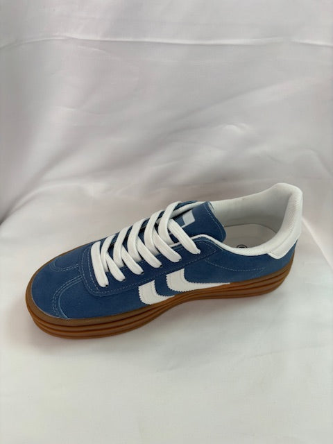 Baskets bleu jean