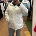 Manteau blanc matelassé
