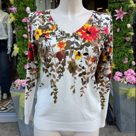 Pull fleuri